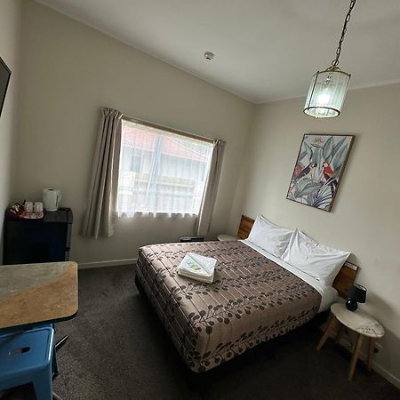 Airport Westney Lodge Auckland Eksteriør billede