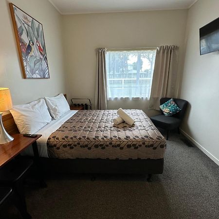 Airport Westney Lodge Auckland Eksteriør billede