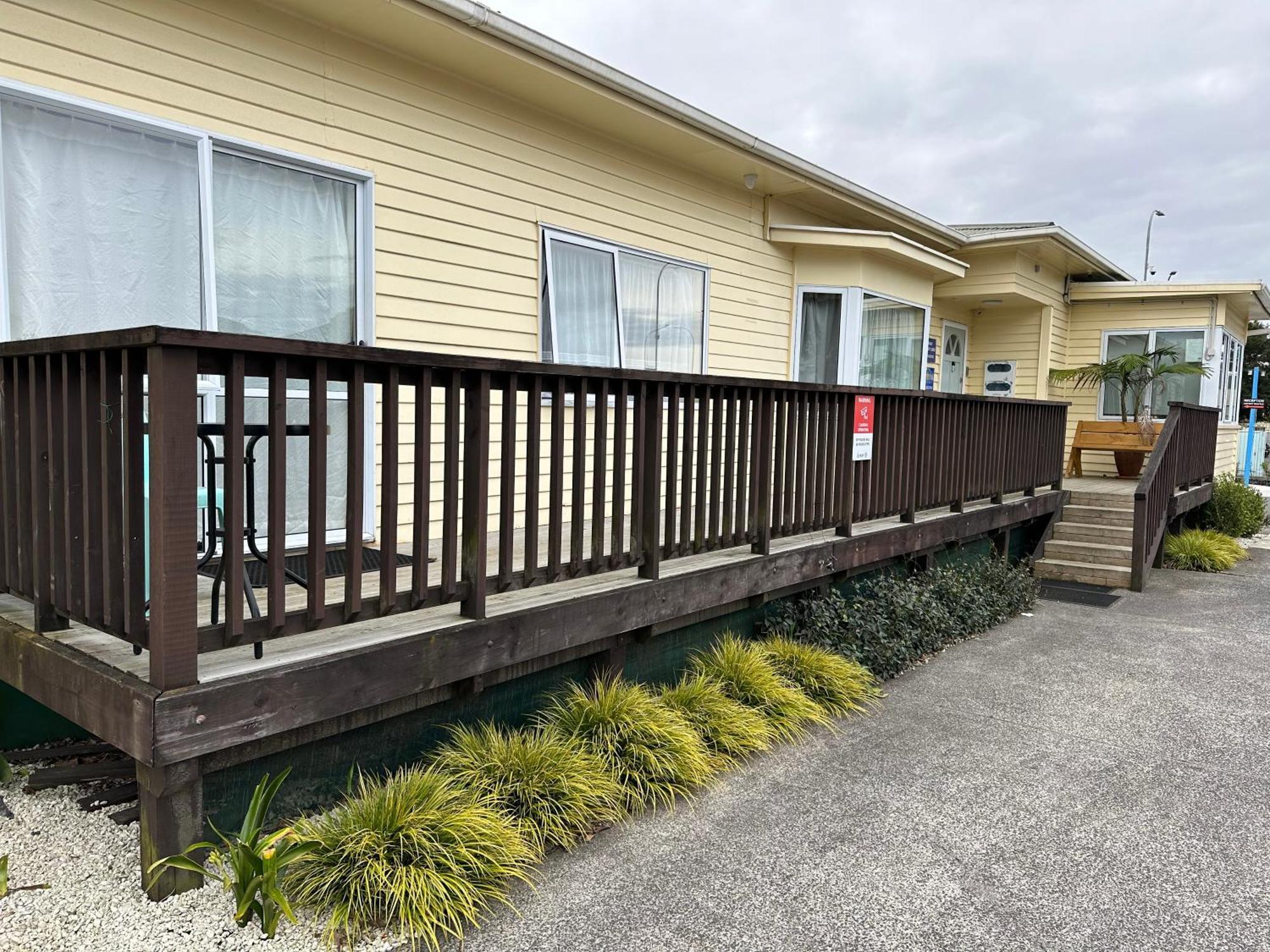 Airport Westney Lodge Auckland Eksteriør billede